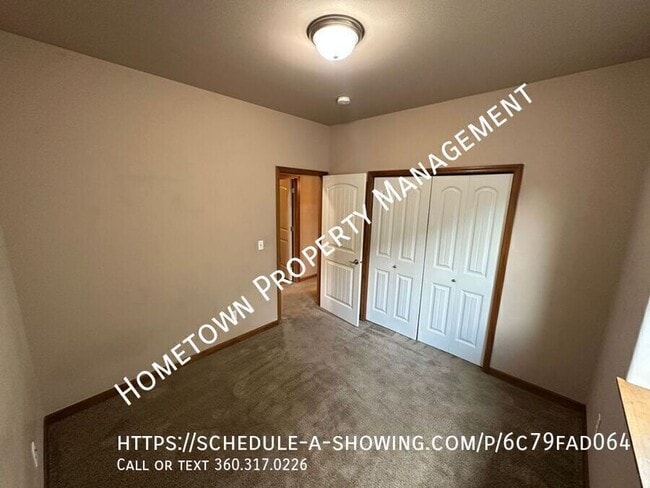 Building Photo - 10139 Terra Valley Street Southeast