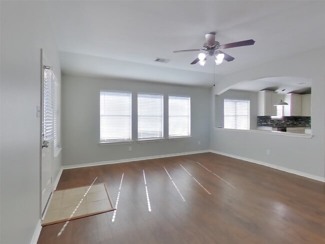 Building Photo - 10818 Harston Dr