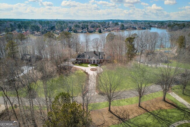 Building Photo - 300 Island Cove Dr