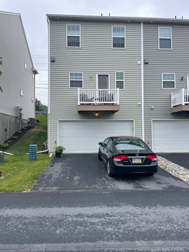 Building Photo - Luxury New Construction Townhome in Lime Spring Village 3 Bedroom 2.5 Bathroom