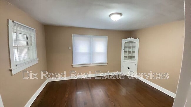 Building Photo - 1019 Burleigh Ave