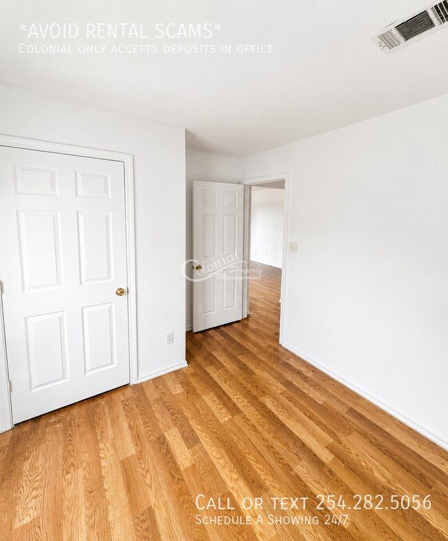 Building Photo - 3414 Cantabrian Dr