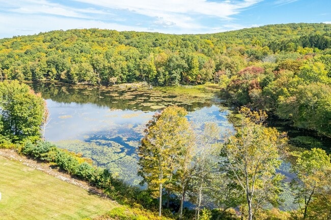 Building Photo - 235 White Deer Rocks Rd