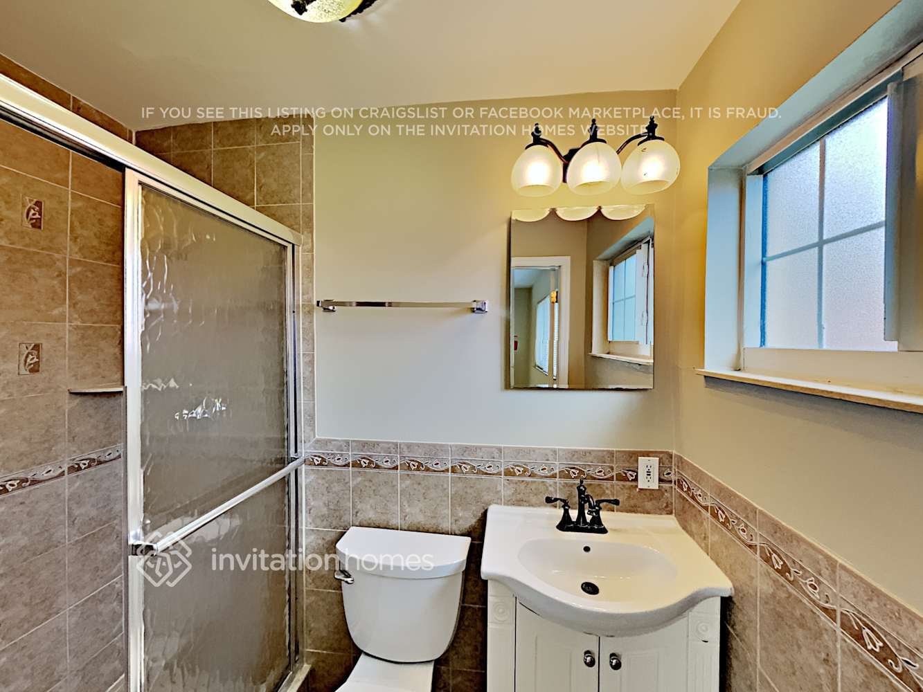 Building Photo - 7041 SW 27th St