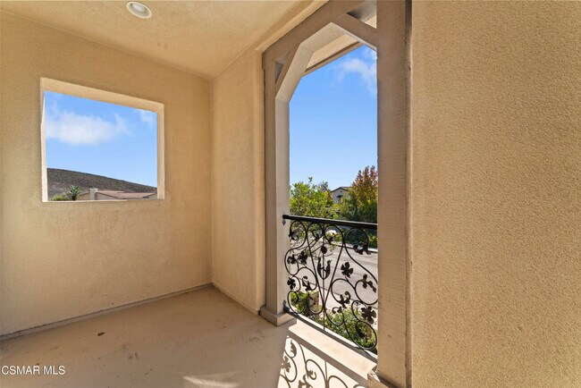 Building Photo - 3718 Young Wolf Dr