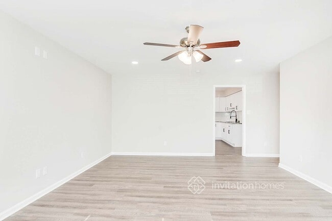 Building Photo - 200 Denver Ave