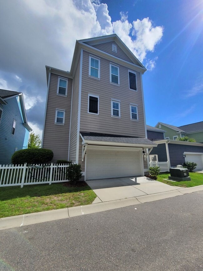 Building Photo - Come Home to Lowcountry Luxury! Welcome to...