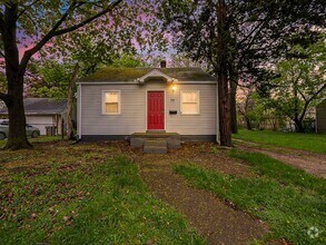 Building Photo - Welcome to this beautiful 2 bedroom, 1 bat...