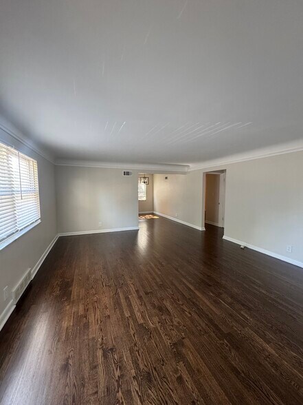 Building Photo - 4941 Kelsch Ln