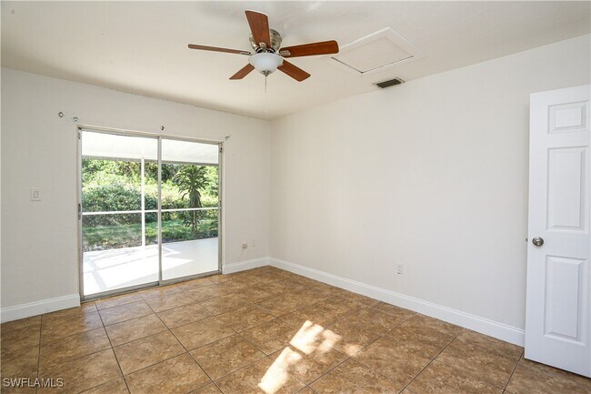Building Photo - 861 San Remo Ave