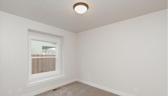 Building Photo - 12067 N 19 Ave