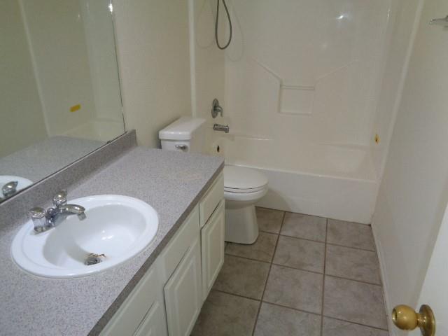 Building Photo - 10222 Berry Hill Ln