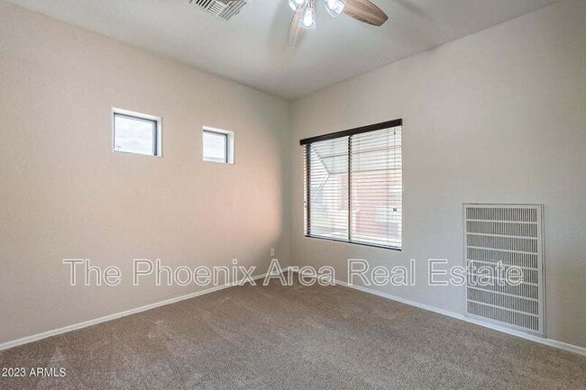 Building Photo - 7601 E Roosevelt St