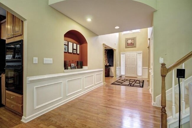 Building Photo - 4324 Canaan Way NE