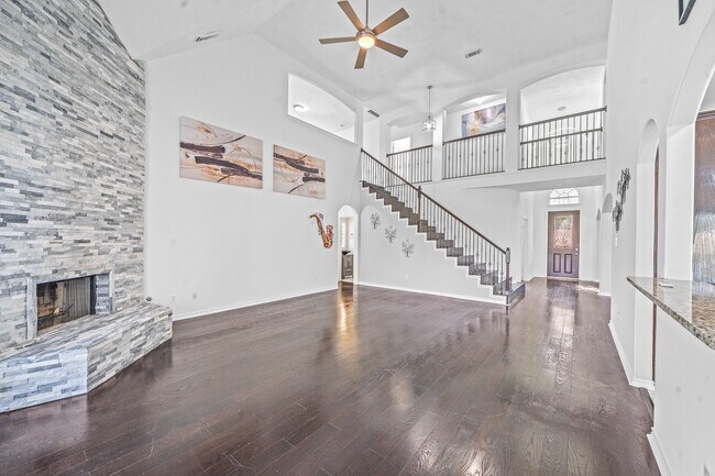 Building Photo - 10926 Wynfield Springs Dr