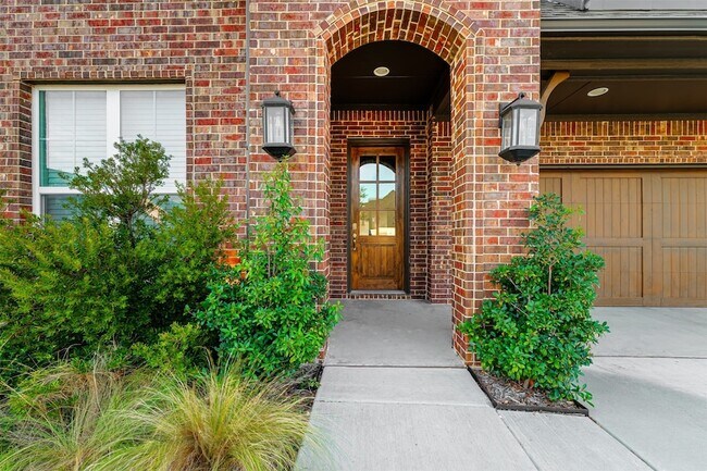 Building Photo - 764 Tallgrass Dr