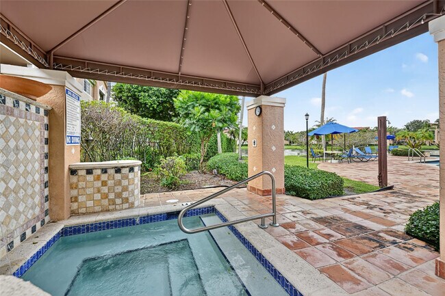 Building Photo - 2011 Renaissance Blvd