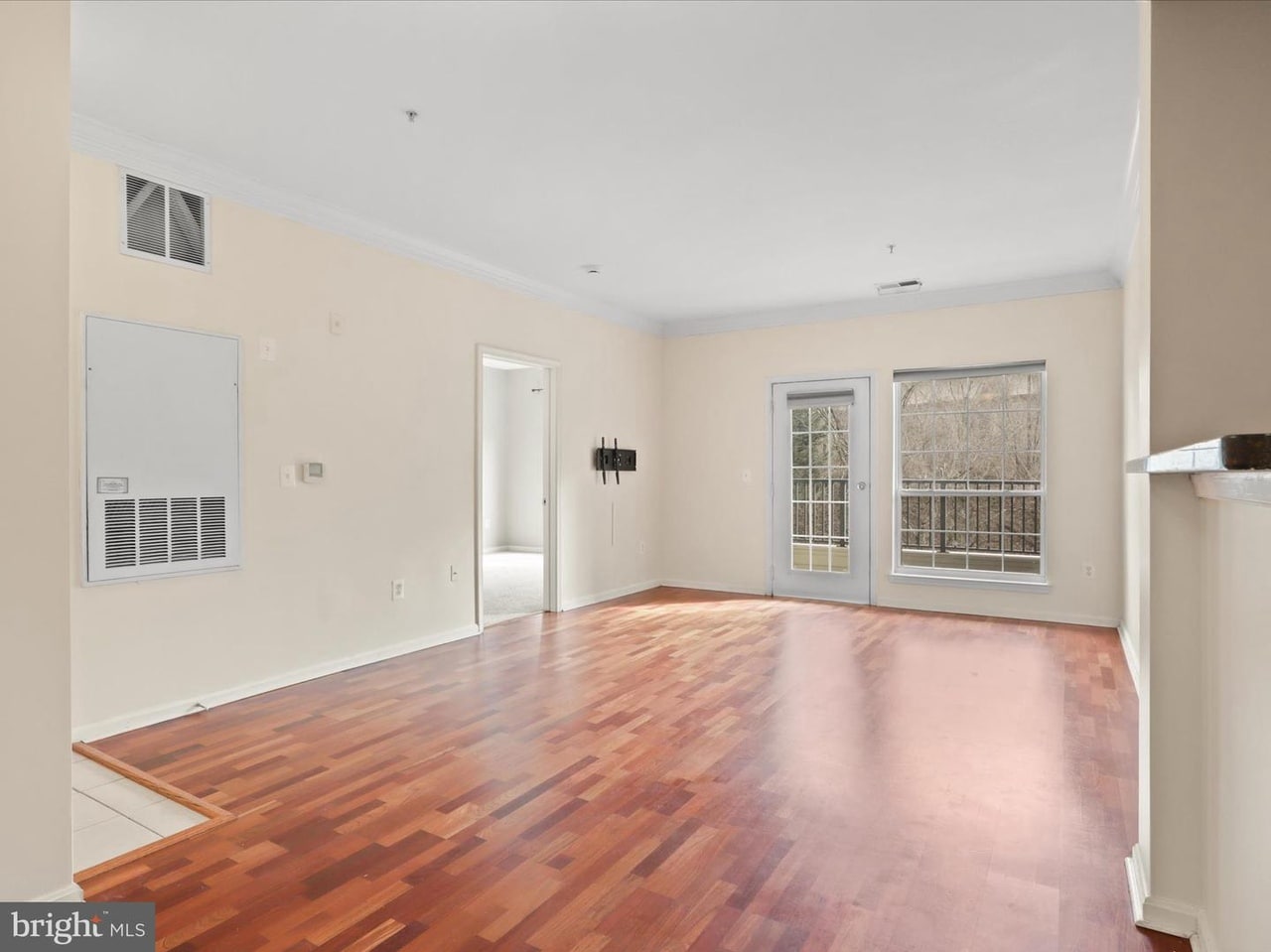 Living Room - 4860 Eisenhower Ave