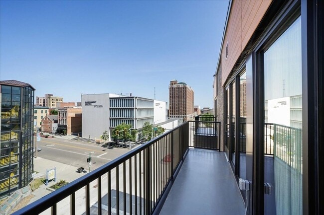 Interior Photo - 201 E. Front