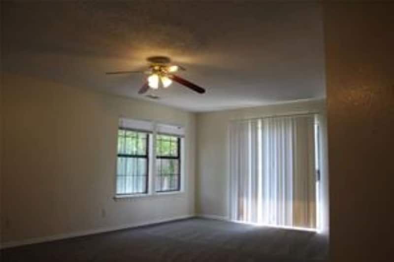 Building Photo - 1526 Richard St