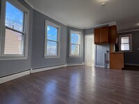 Building Photo - 3 Omo St