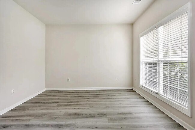 Building Photo - 126 Jordan Crest Ct