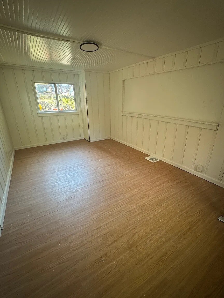 Building Photo - 4127 Minnesota Ave