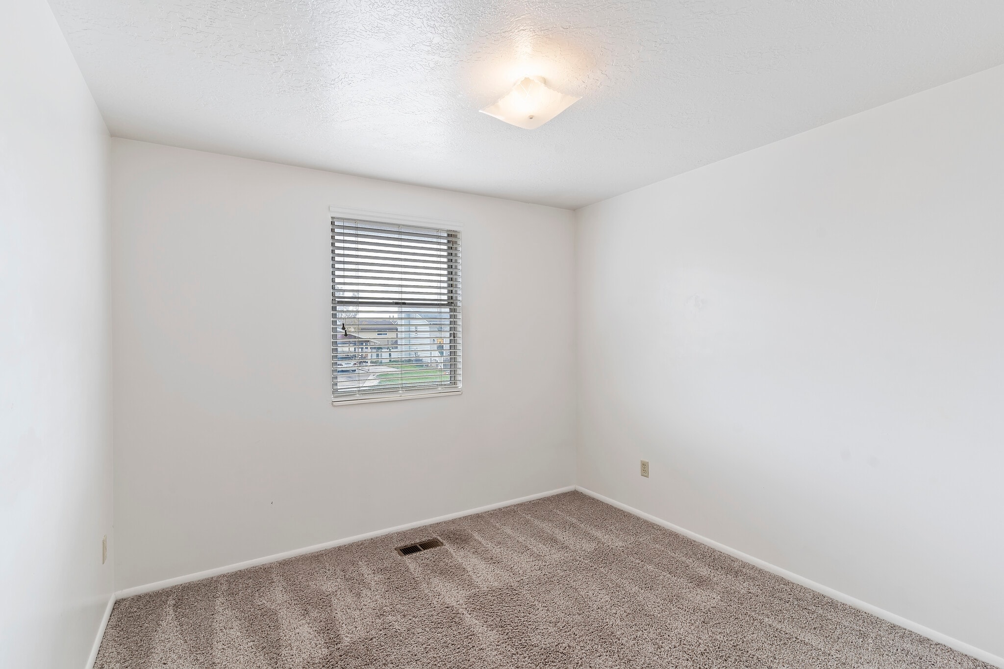 Building Photo - 3652 W 4625 S