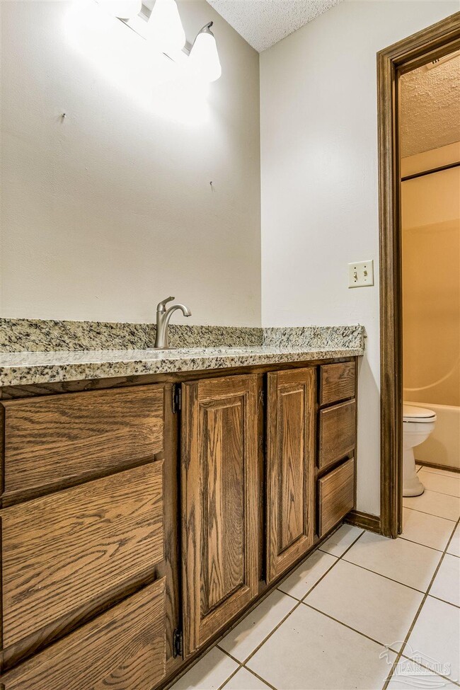 Building Photo - 6327 Heart Pine Dr