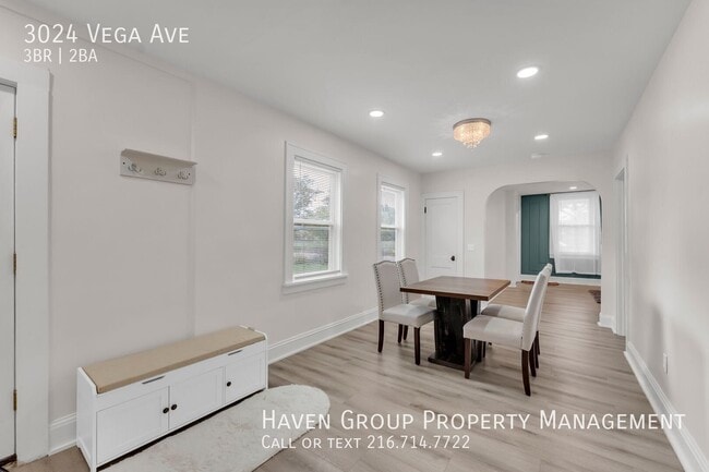 Building Photo - 3024 Vega Ave