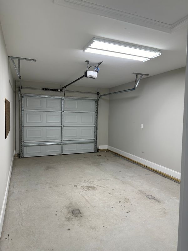 Building Photo - 5507 Bucks Garage Rd