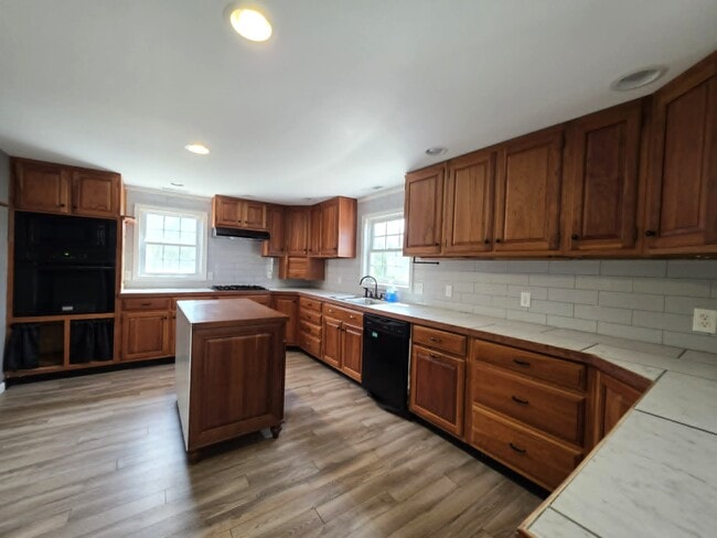 Building Photo - 25711 Delmar Rd