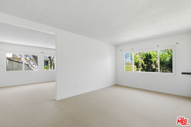 Building Photo - 8401 Tuscany Ave