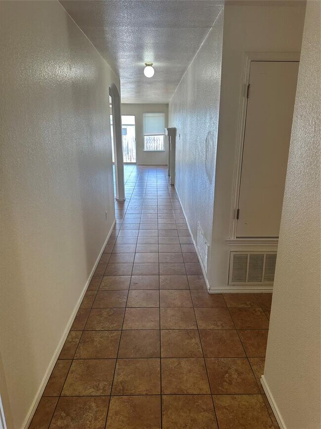 Building Photo - 116 Keegans Way