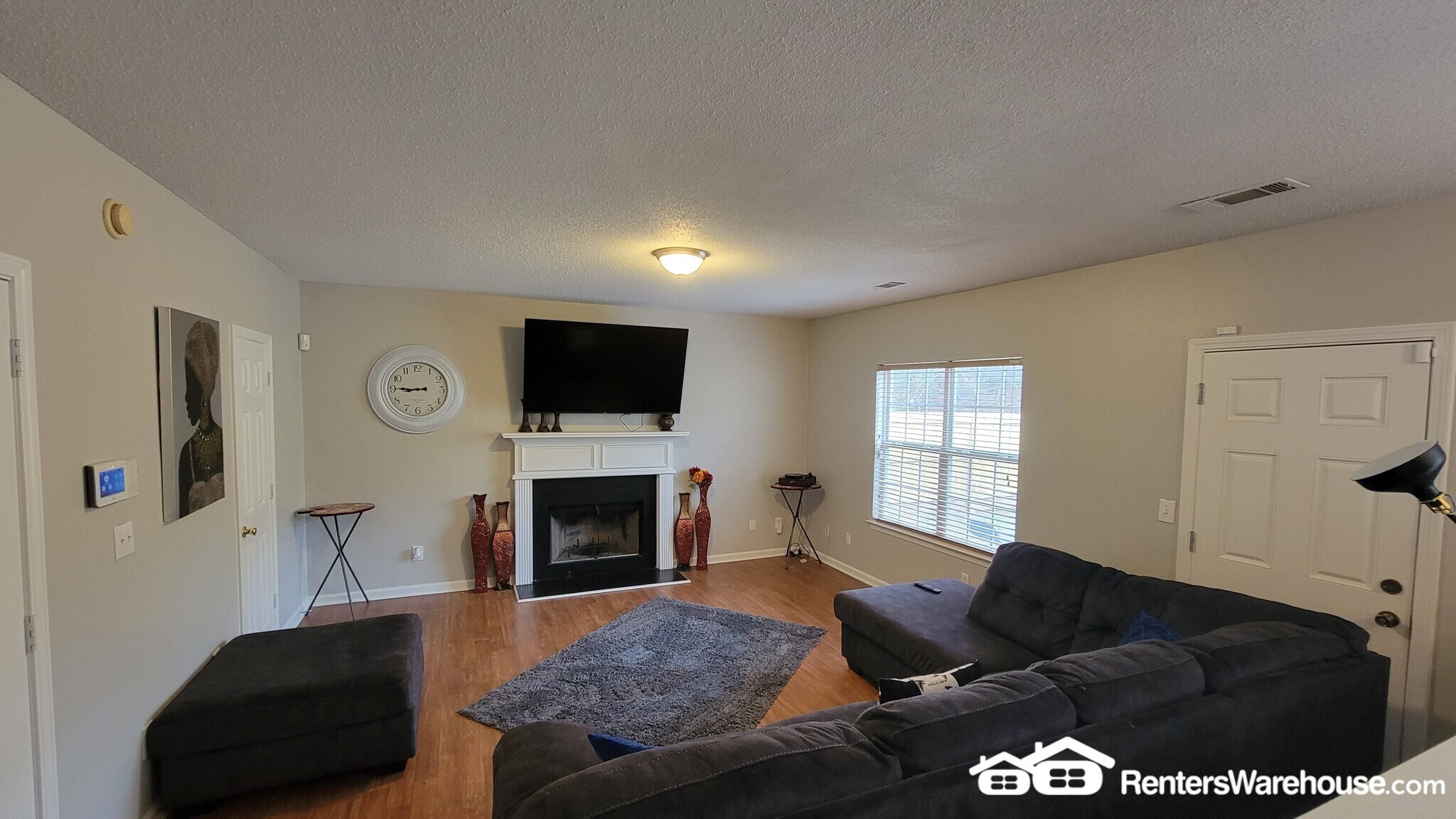 Building Photo - 3045 Stonebridge Creek Dr