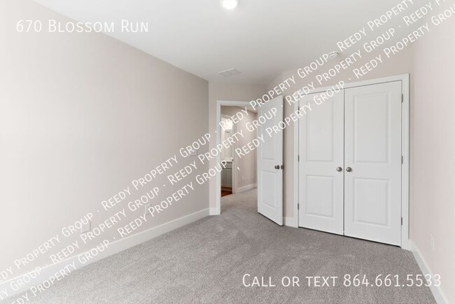 Building Photo - 670 Blossom Run