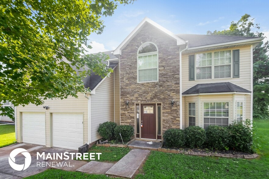 Primary Photo - 2002 Reflective Waters Rd