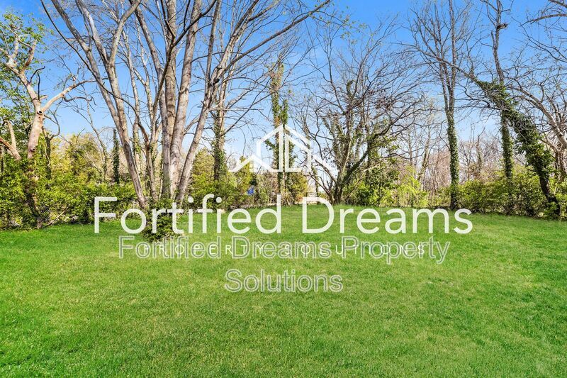 Building Photo - 3614 Yale Ave