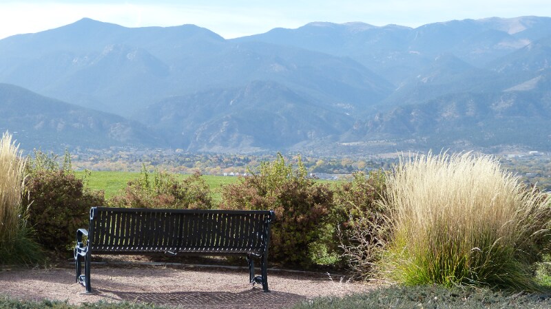 Building Photo - 2484 St Paul Dr