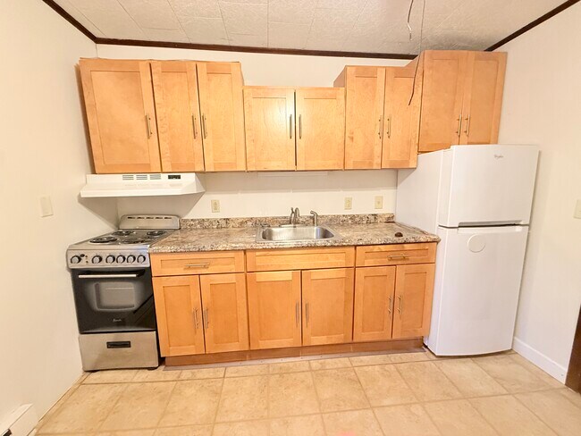 Building Photo - 26A Rochester St