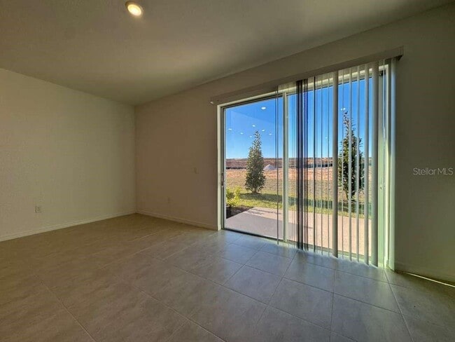 Building Photo - 7615 WATERSCAPE Dr