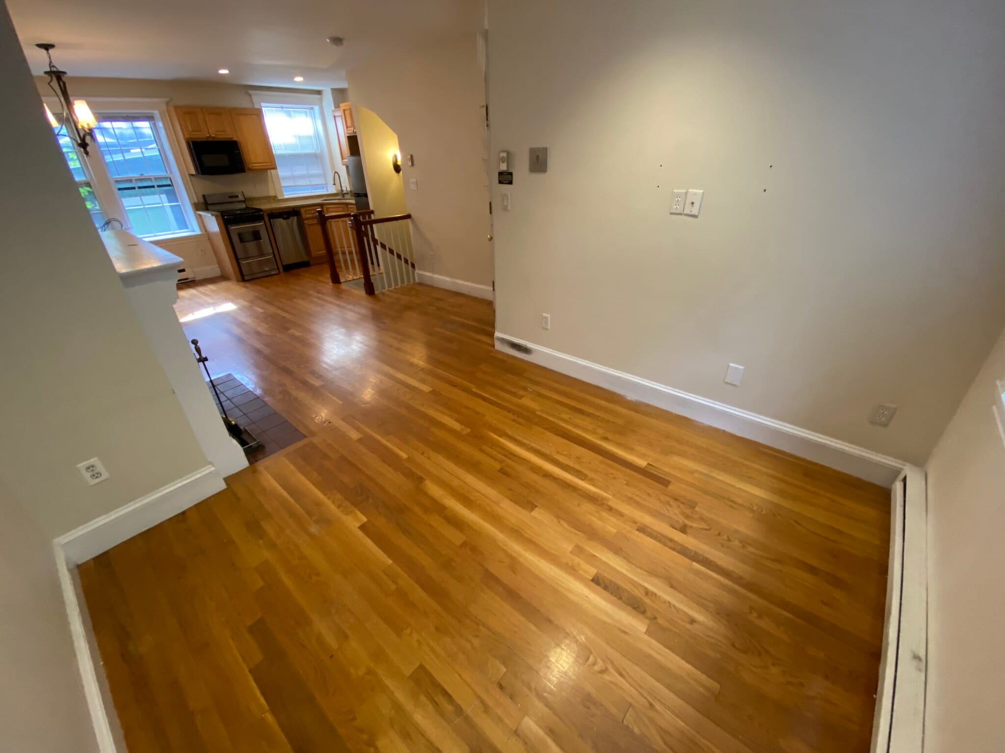 Building Photo - 16 Cedar Lane Way