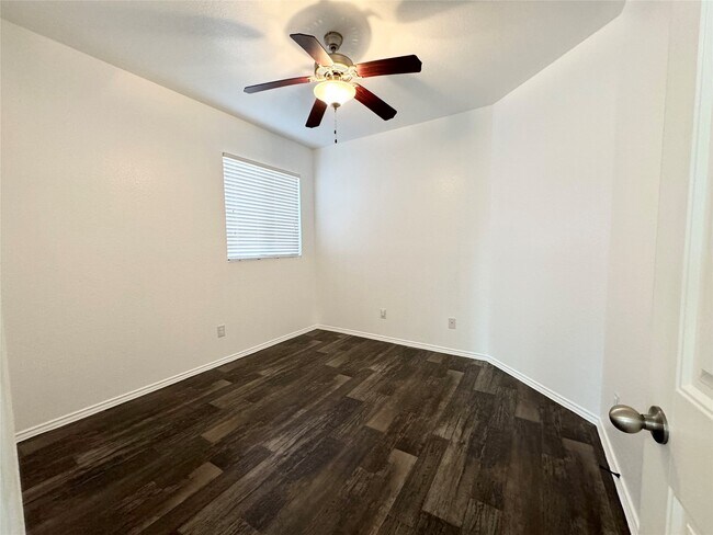 Building Photo - 20626 Rimini River Wy