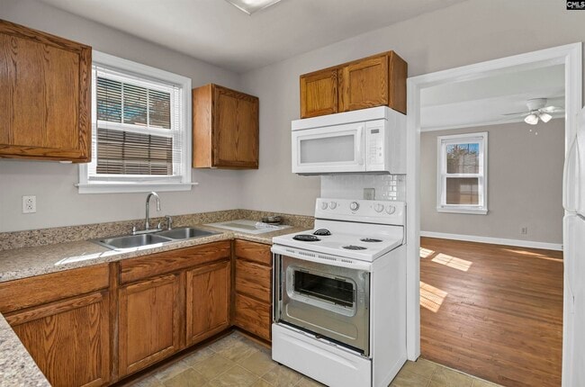 Building Photo - 156 S Marion St