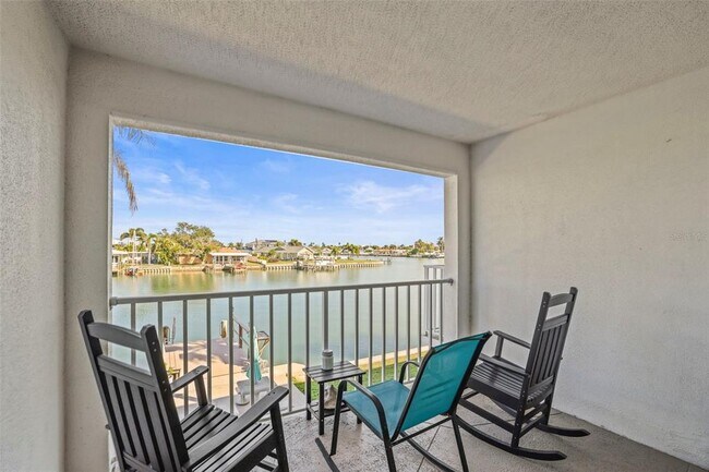 Building Photo - 11655 3rd St E