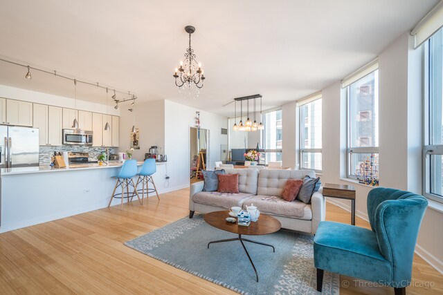 Building Photo - 421 W Huron St