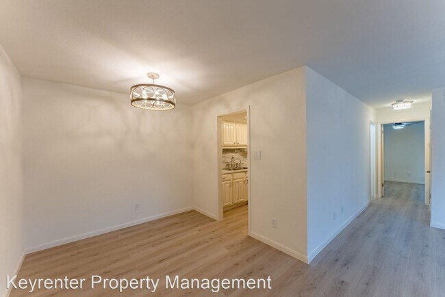 Building Photo - 1 br, 1 bath House - 8210 Bent Tree Rd Uni...