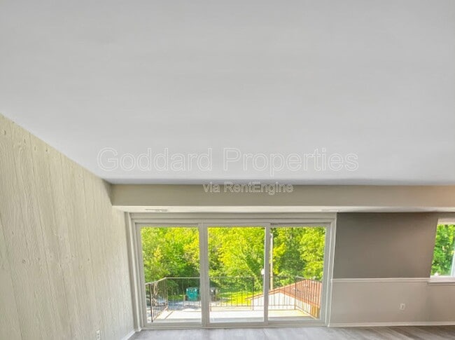 Building Photo - 479 Moores Mill Rd