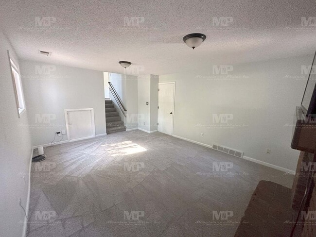 Building Photo - 2012 Langshire Dr