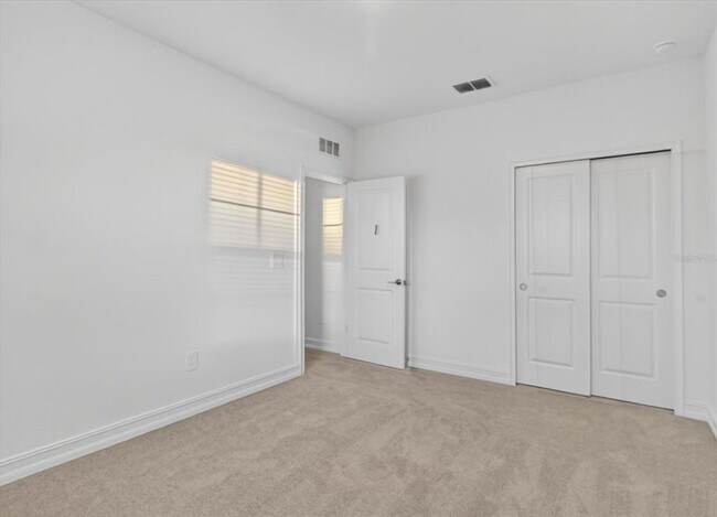 Building Photo - 6925 Main St